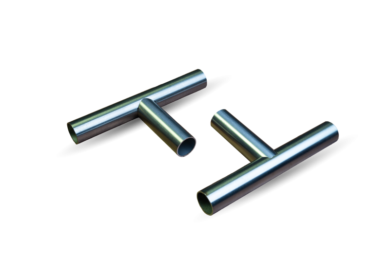 Passgenaue Rohrverbindungen für Treppen und Geländer					 					